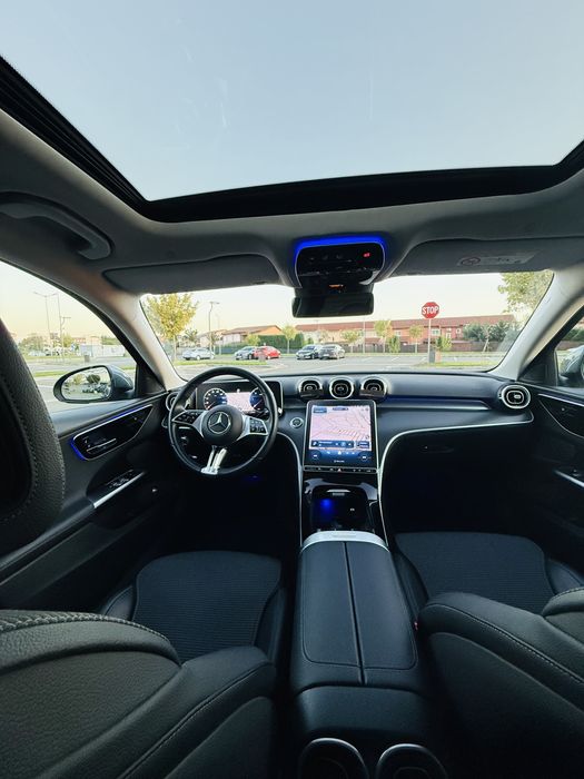 Mercedes C220d, 2023, inca in garantie, partea frontala infoliata