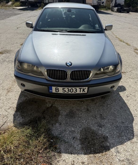 BMW 320 2.0i, Седан