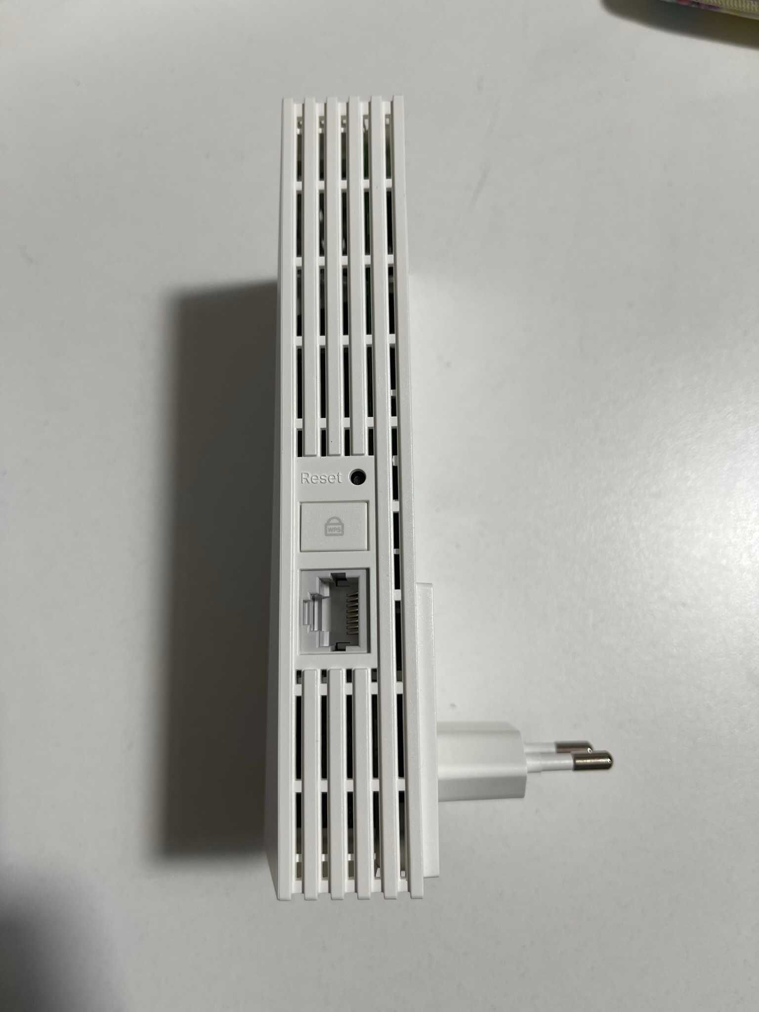 TP Link Range Extender Model RE700x AX3000