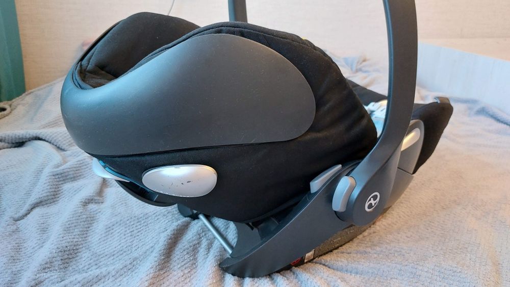 Cybex eezy s plus  и qloud q