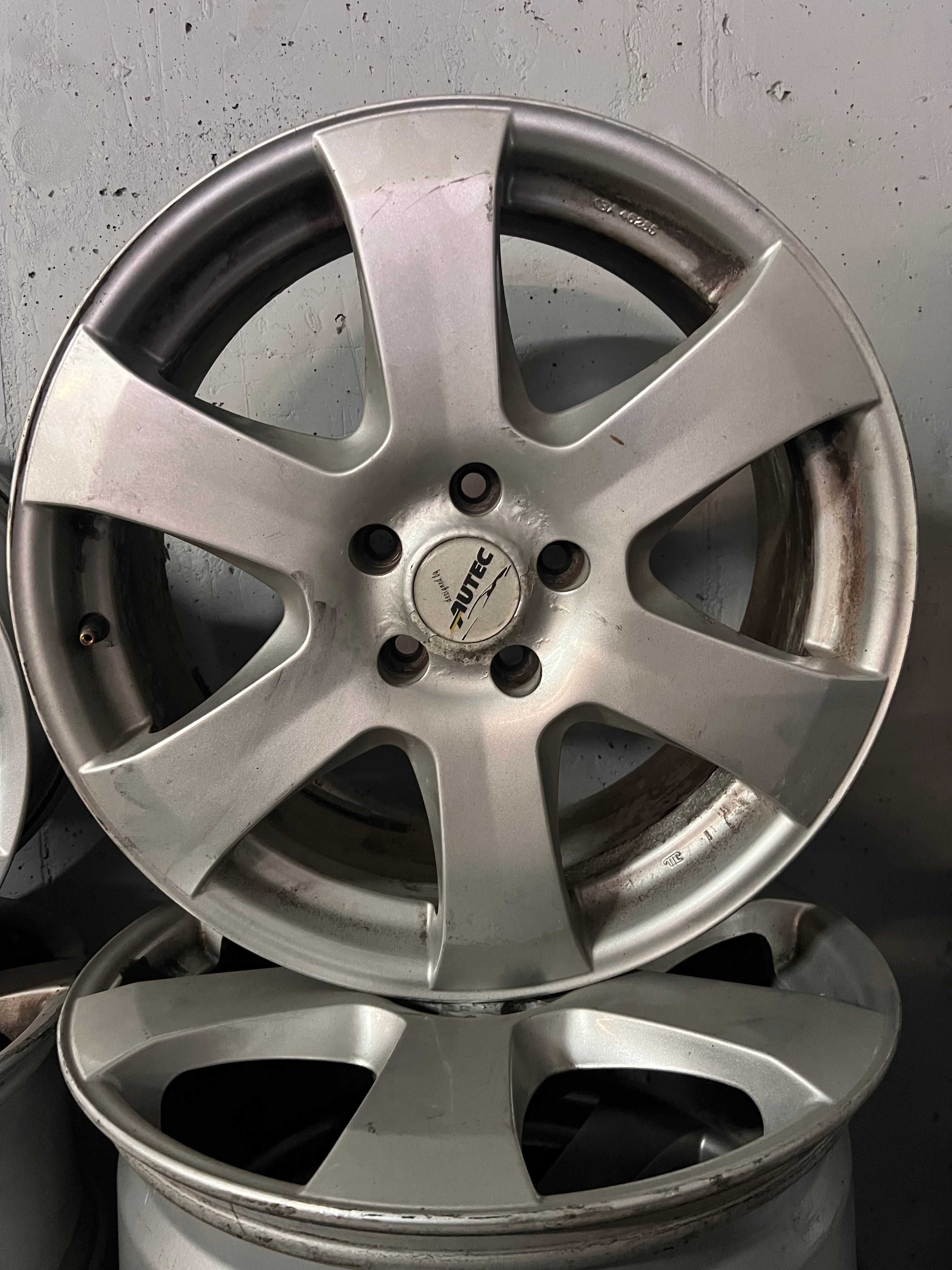 Джанти за VW-Мерцедес 8Jx18 ET-42 5x112 Ц-отвор 66.6-70мм