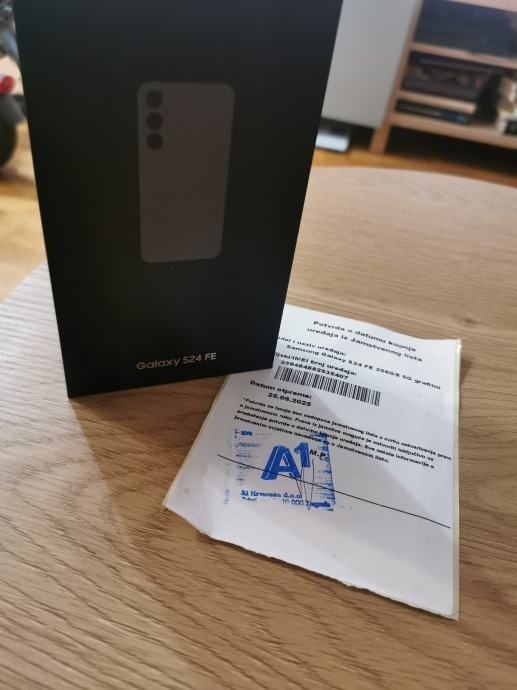 24 128gb/256gb sigilate.24 plus 256gb/512gb sigilate.A56/A55 noi .