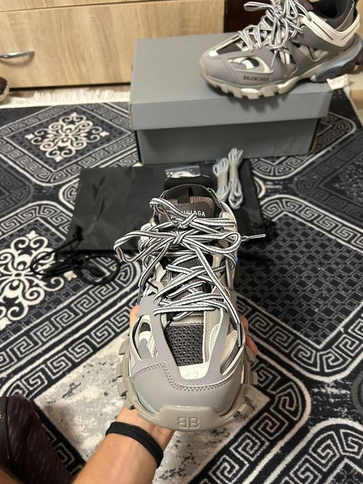 Balenciaga Track LED gri