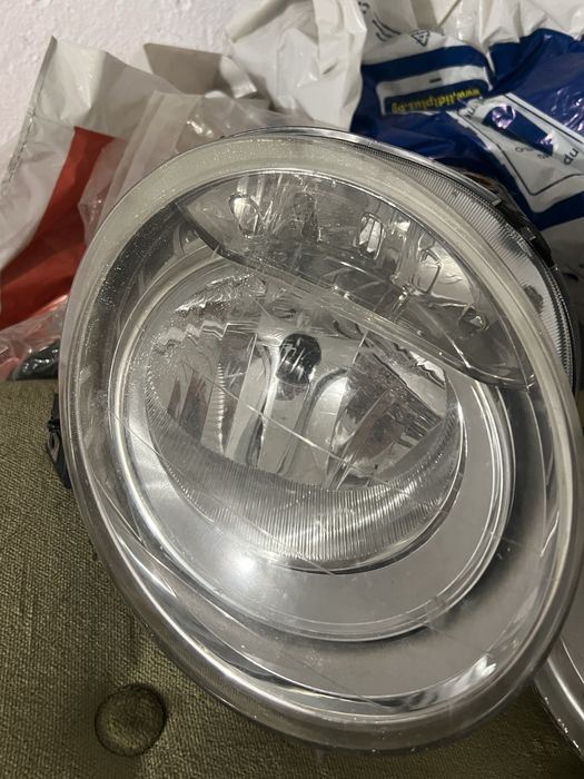 Предни фараве за фиат 500 2013