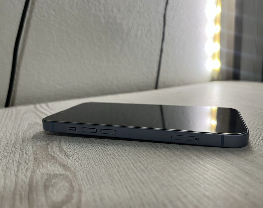 iPhone 14 - 128GB - Albastru