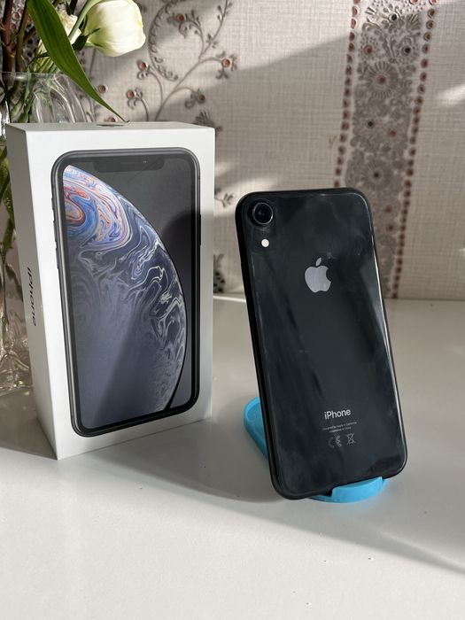 Iphone xr (128 gb)