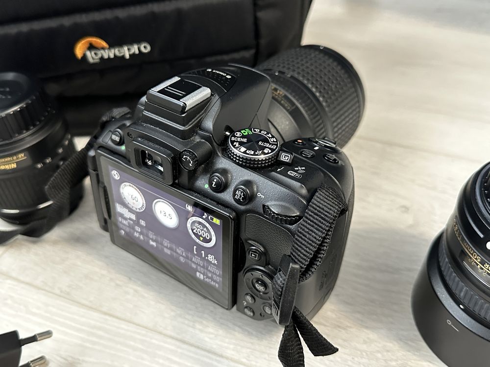 Nikon D5300 + 3 obiective 50mm 1.8, 18-140mm+ rucsac
