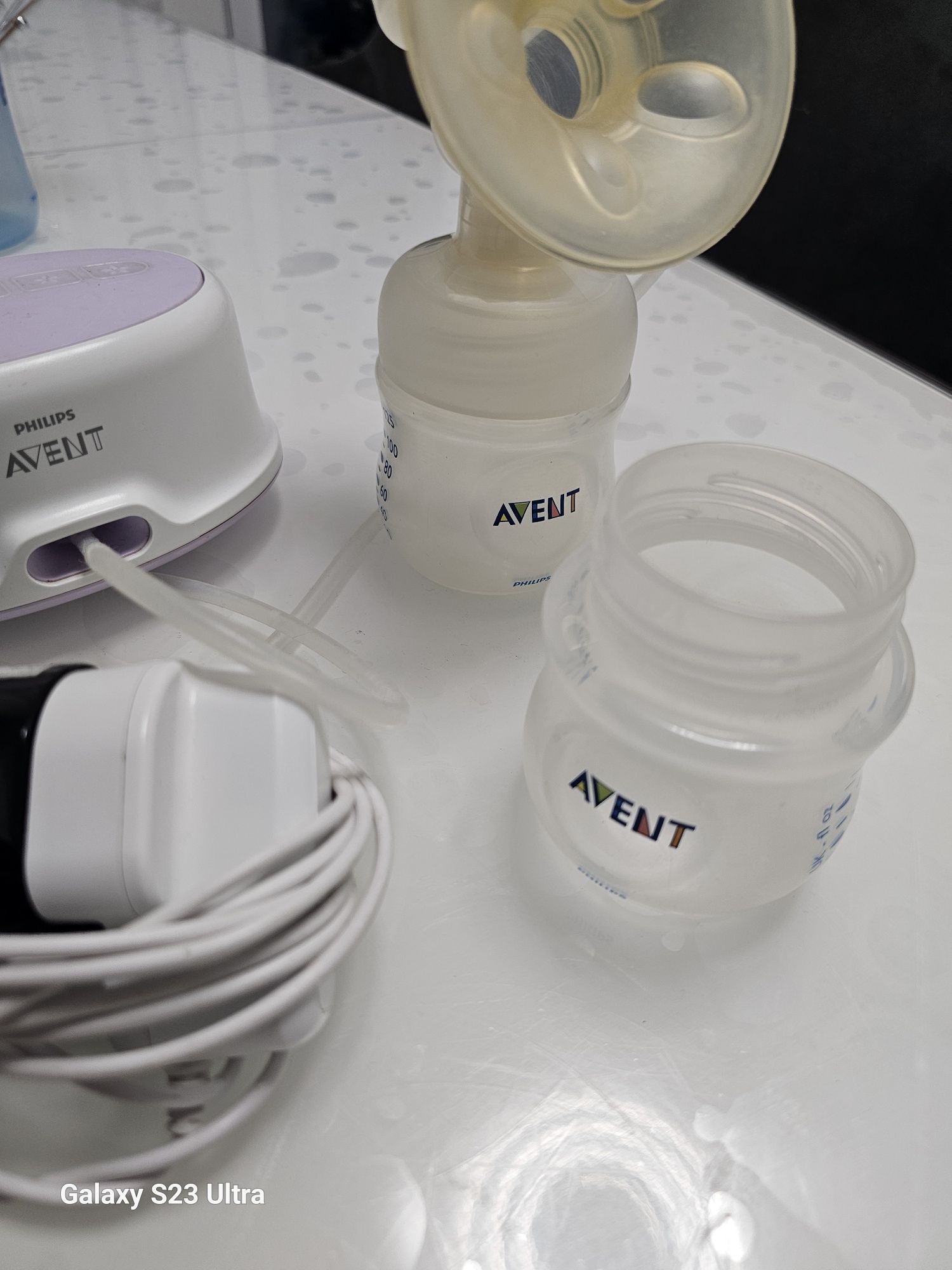 Помпа за кърма Philips Avent електрическа и ръчна  2 броя