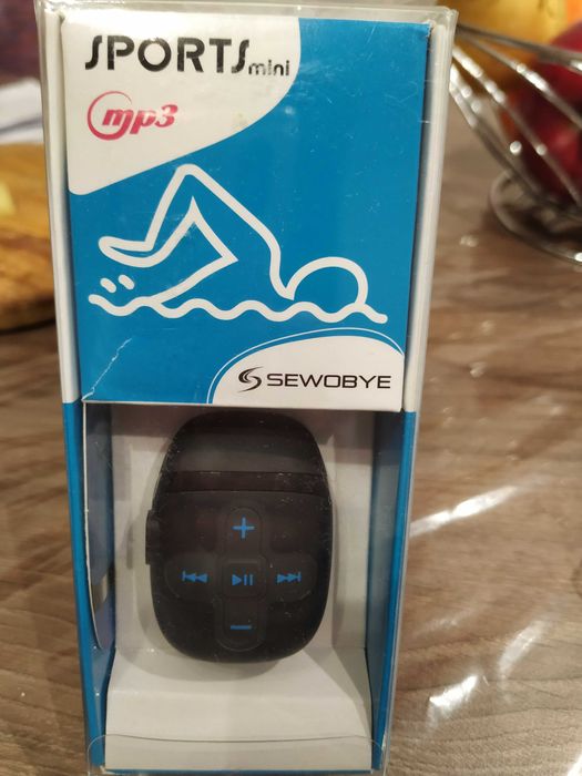 водоустойчив MP3 плейър за плуване