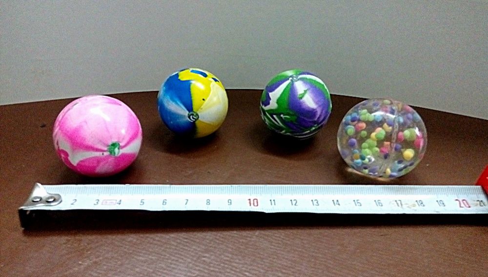 Топки и топчета , силиконови - гумени - пластмасови играчки 15бр.