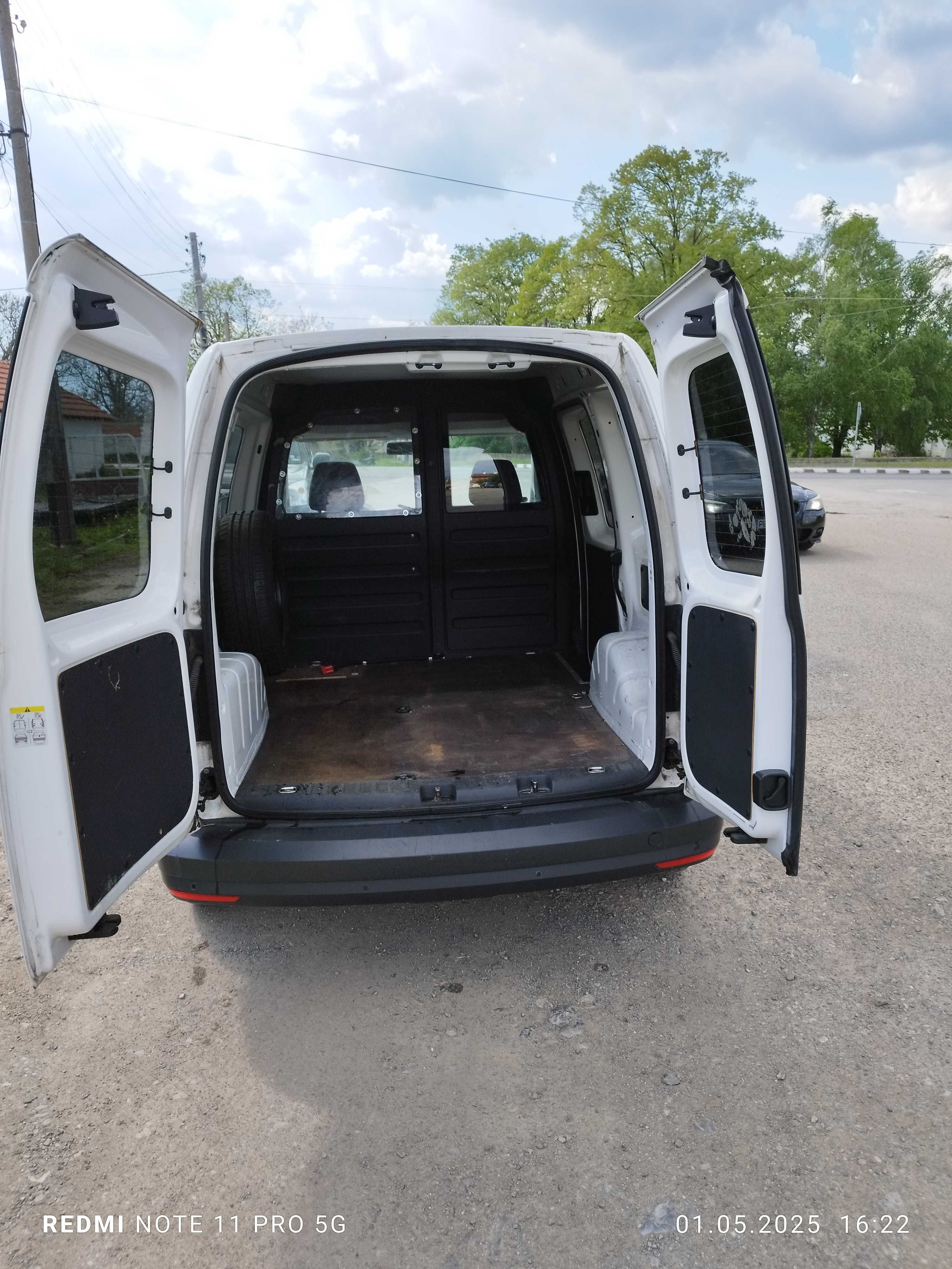 2017 Volkswagen cady cng 6 dsg