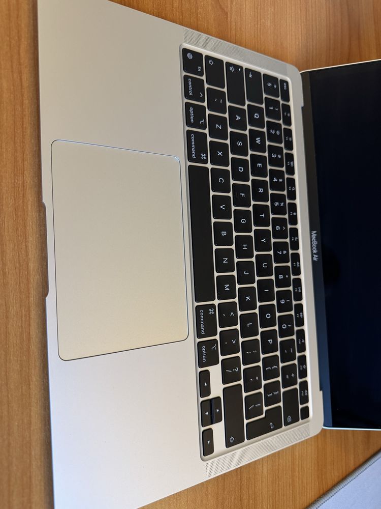 Macbook Air M1, 8gb ram, 256 ssd, impecabil
