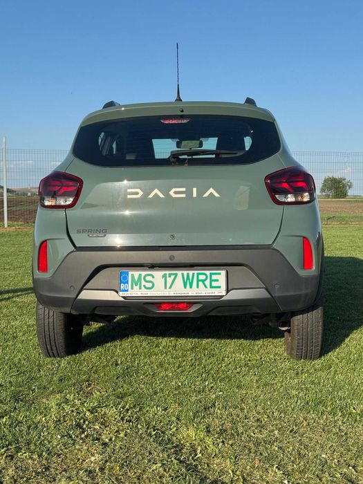 Dacia Spring an 2023 cu doar 4800 km