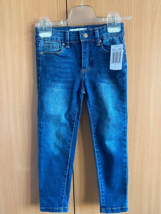 Blugi Calvin Klein , fetite 5 ani