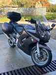 Vând motor Yamaha Fjr1300