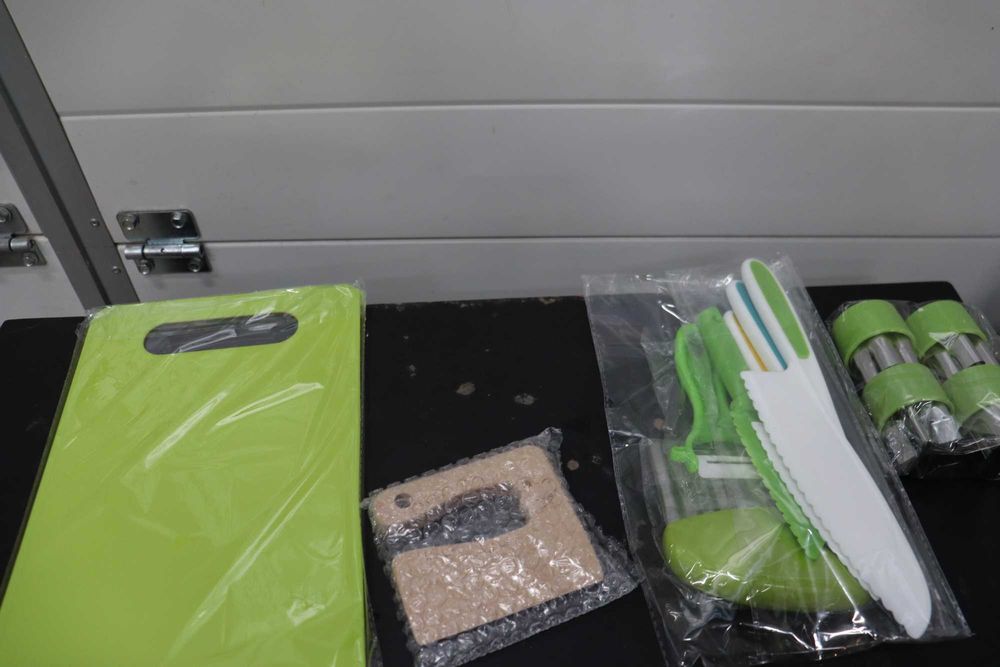 Комплект кухненски ножове за деца за истинска кухня 17части, Монтесори