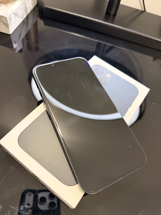 Iphone 13/Black/128gb/100% viata bateriei/NOU