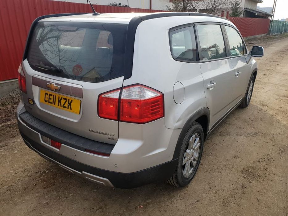 dezmembrez Chevrolet Orlando 2011 motor 2.0d 96kw 131cp LNP 7 locuri scaune jante r17 usa portiera bara fata spate stanga dreapta piese dezmembrari aripa fuzeta