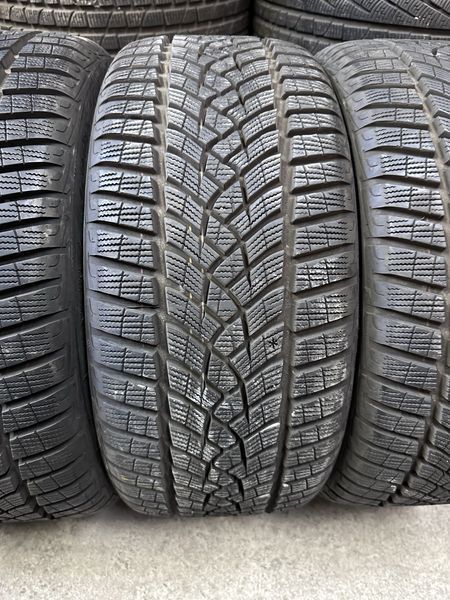 225/40/18 GOODYEAR 4бр