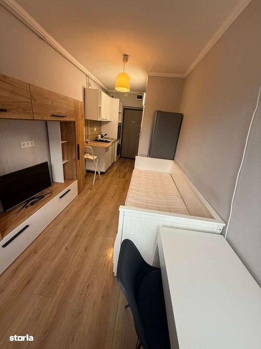 Garsonieră de închiriat în zona 7 Noiembrie UMF