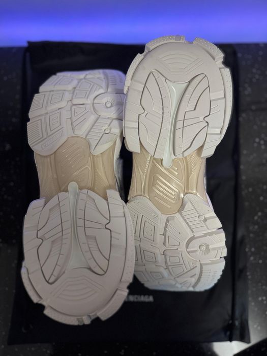 Balenciaga Runner White
