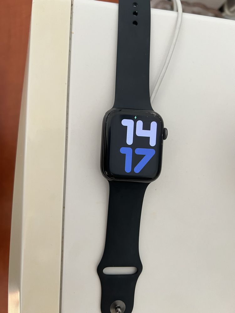 Apple watch se 2 44mm