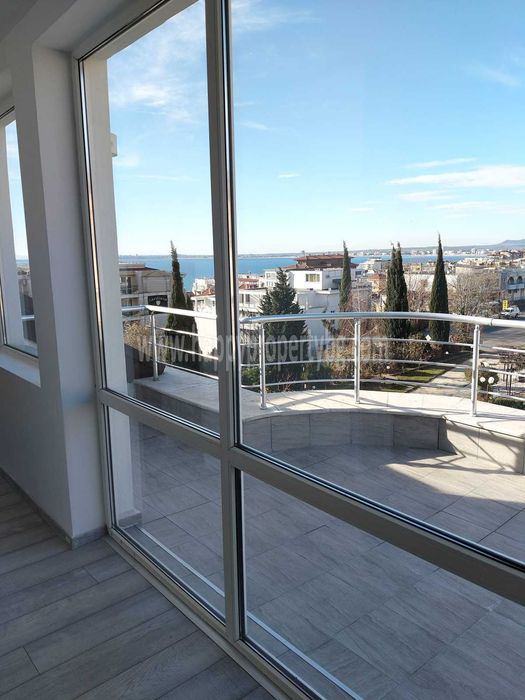 Продава се Двустаен апартамент в Свети Влас - 68 кв.м за 955 €/кв.м - Снимка #8