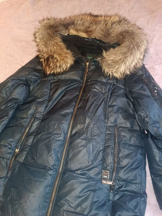 Продам зимнюю куртку