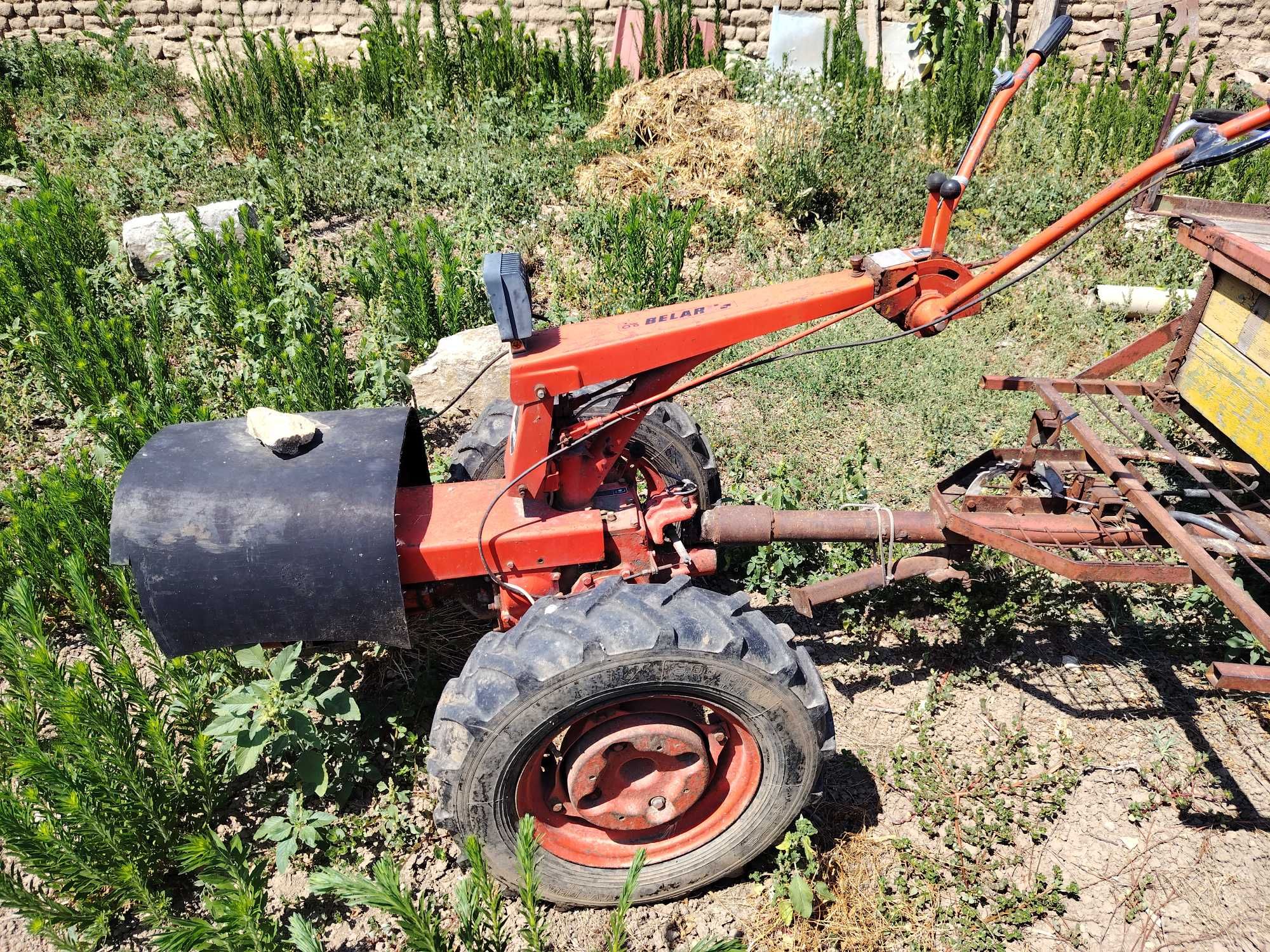 Продавам мотоблок
