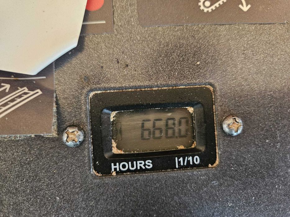 Linie de taiat si despicat lemn de foc Krpan CS 4218 Pro