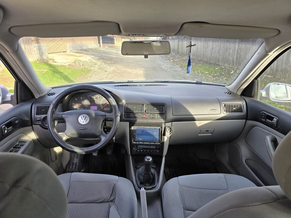 Vând vw golf 4 1.9 TDI