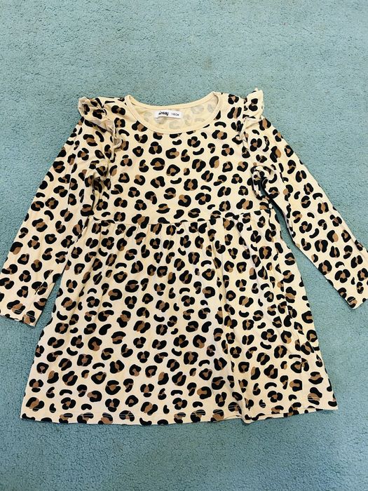 Дрехи за момиче 104-110