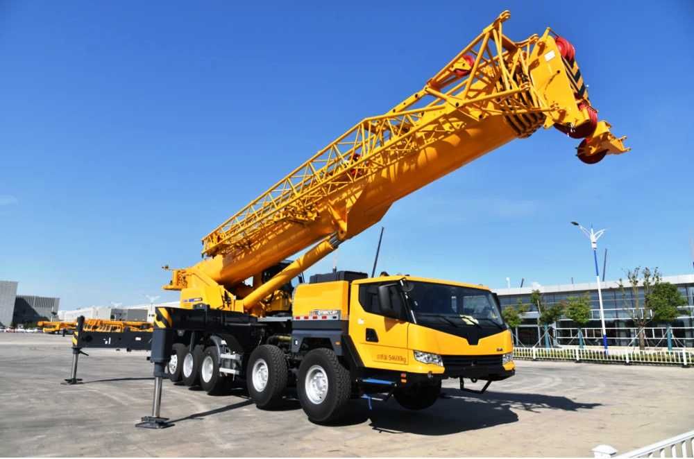 кран XCMG QY100K6C    100 ТОН.