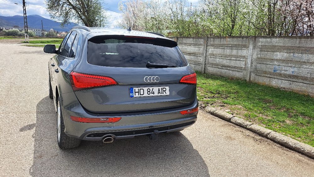 Audi Q5 S line stare impecabilă
