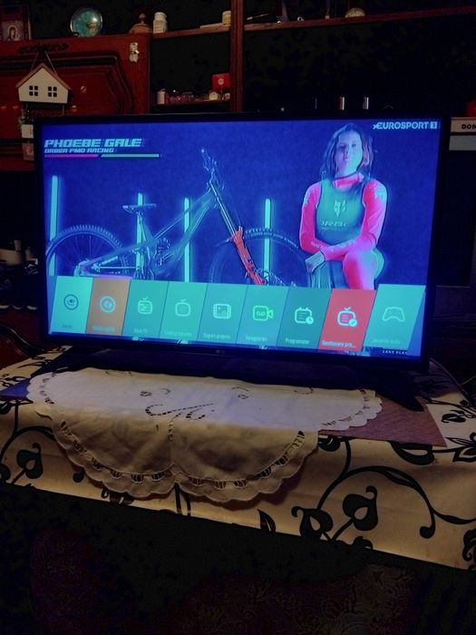 Televizor LG 66"