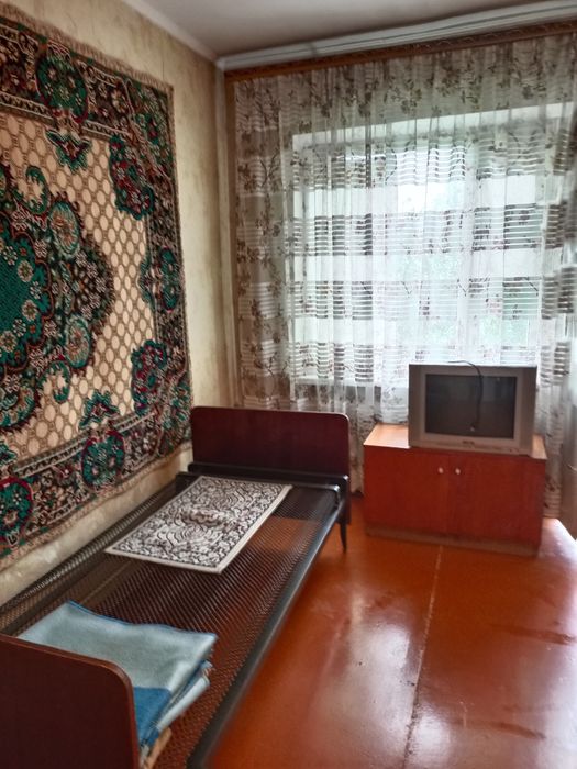 Продам квартиру в 12мкр