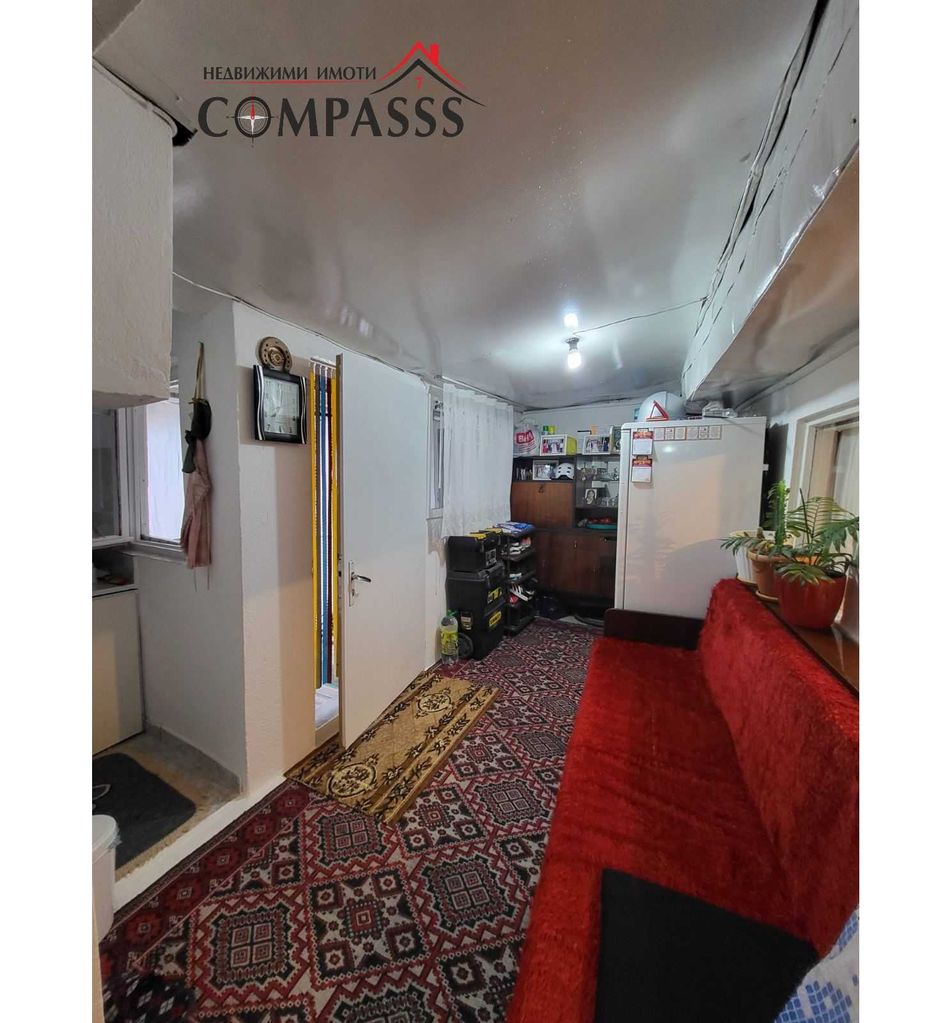 Продава се Къща в Добрич, Христо Ботев - 30 кв.м за 1581 €/кв.м - Снимка #4