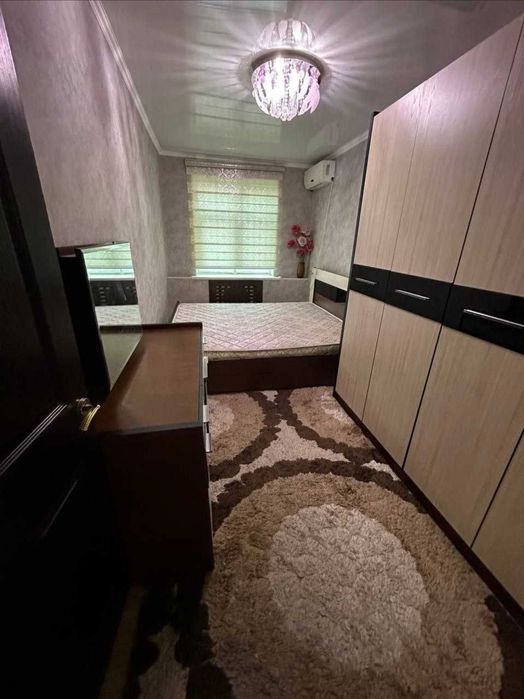 Срочно продаётся Новомосковская 55 м²