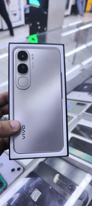 vivo V40 lite 8/256 silver