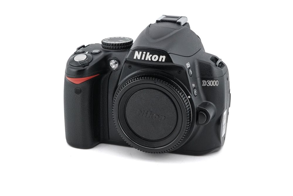 Nikon d3000 продам или обмен