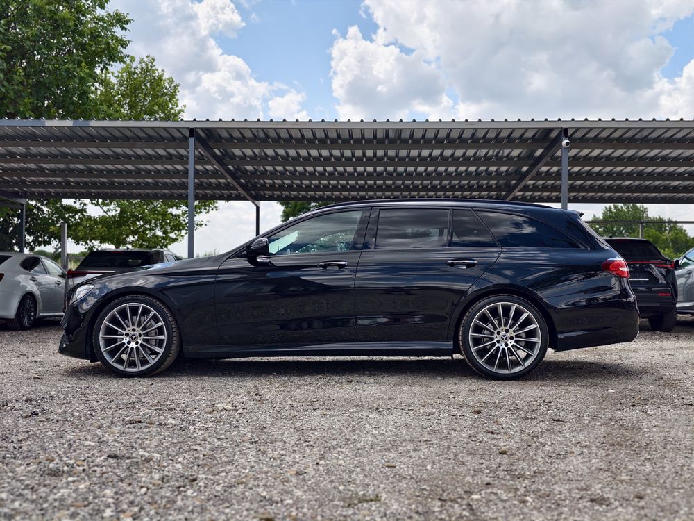 Mercedes E220 AMG/Premirum/Digital/