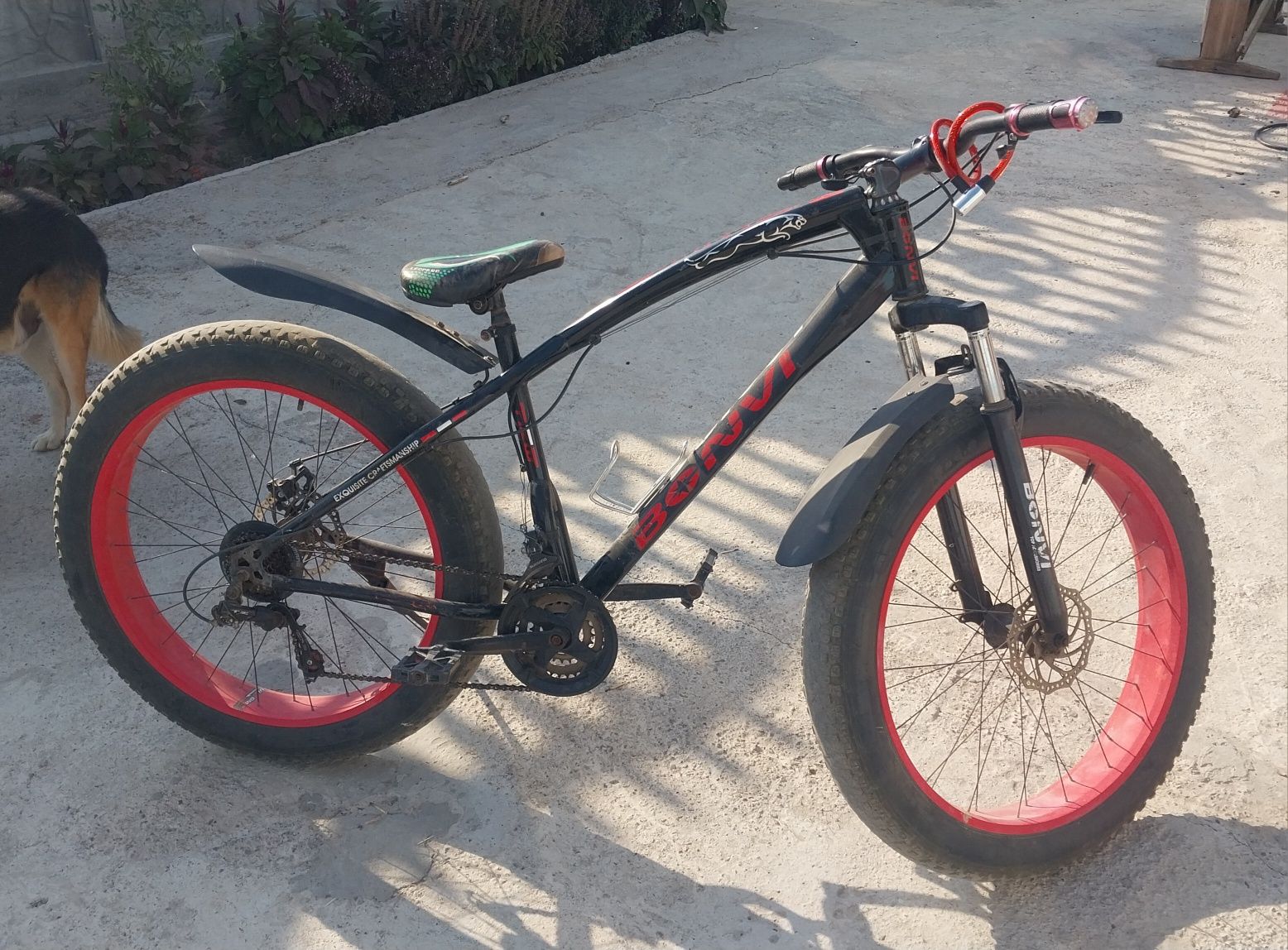 Velosiped sotiladi. Продаётся велосипед