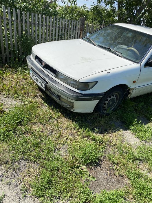 Продам лансер на запчасти