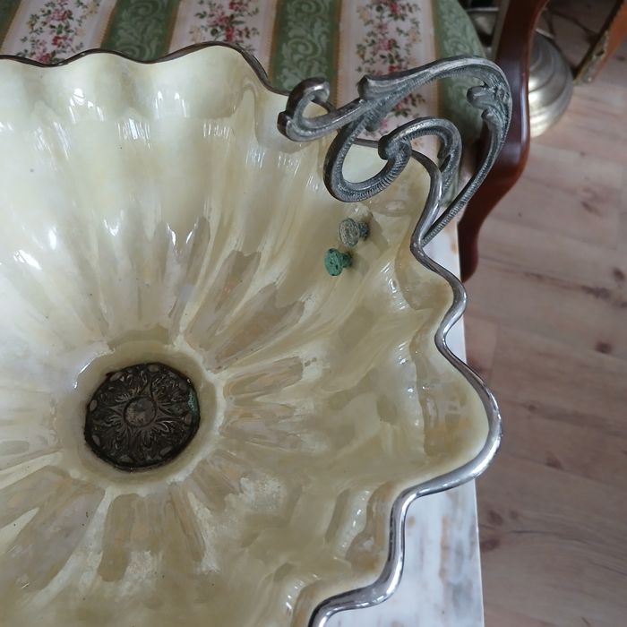 Порцеланова фруктиера