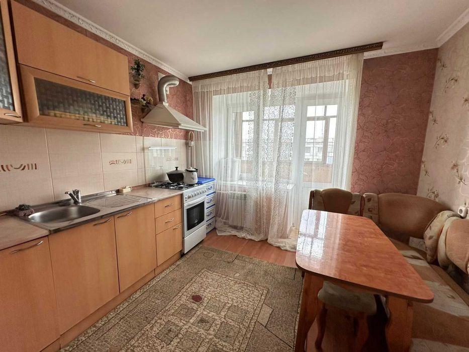 Продам 1 ком квартиру в районе Мандарина 42 квм 2005г