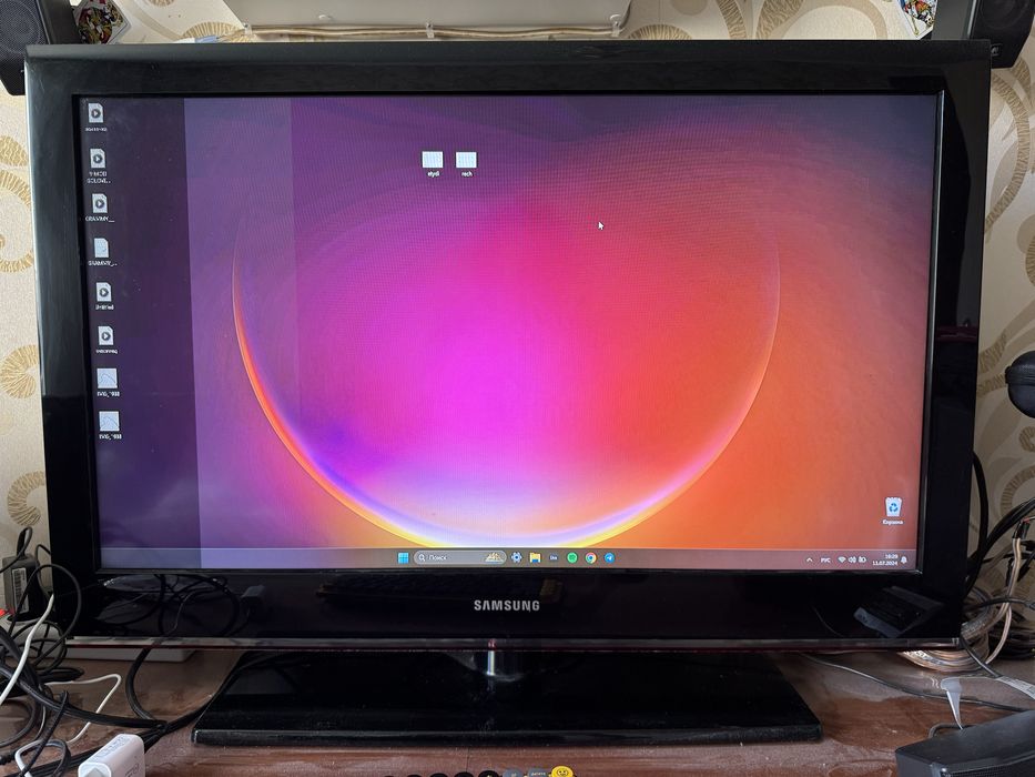 Телевизор Samsung 37 дюймов