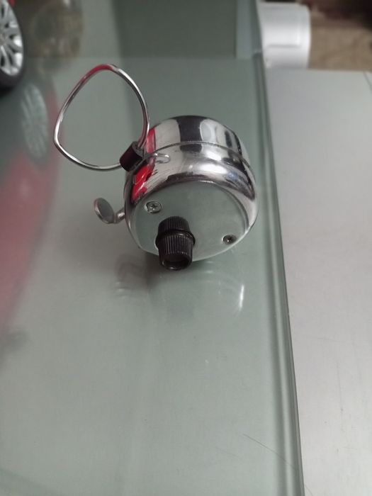 Продам ручной крикер.