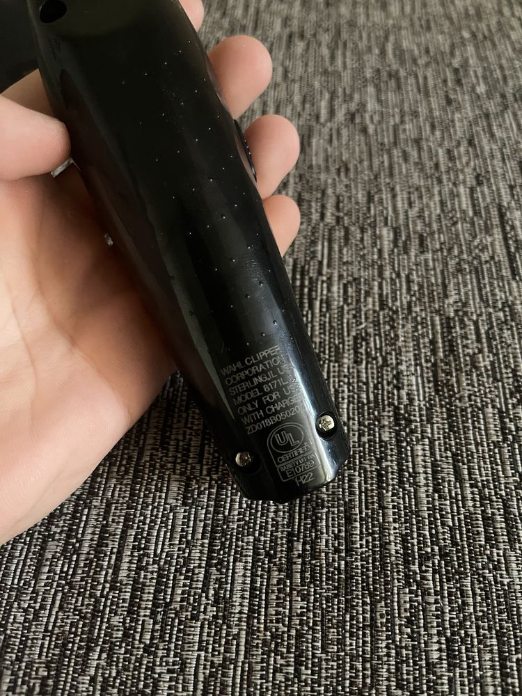 WAHL DETAILER GOLD + СТАНЦИЯ златен тример вал jrl gamma sc