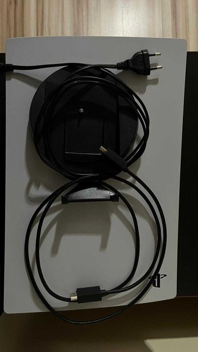 Playstation 5 Disk Version + 2 controllere (toate accesoriile + cutii)
