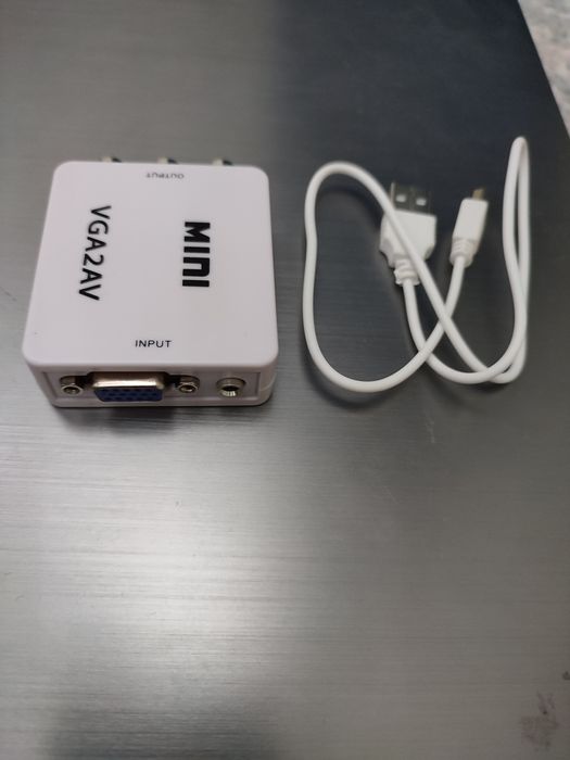 Продаётся адаптер VGA to AV